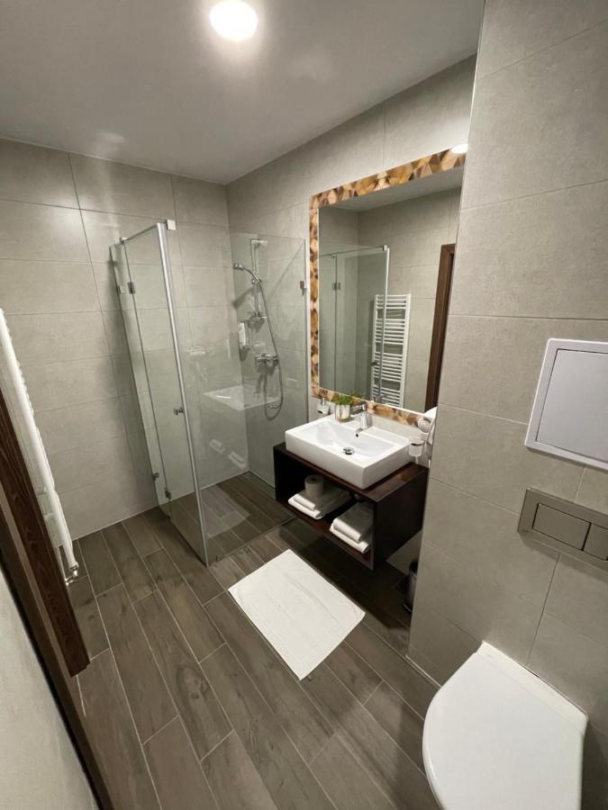 Hotel Slavia Svidnik Spa & Restaurant Exterior photo